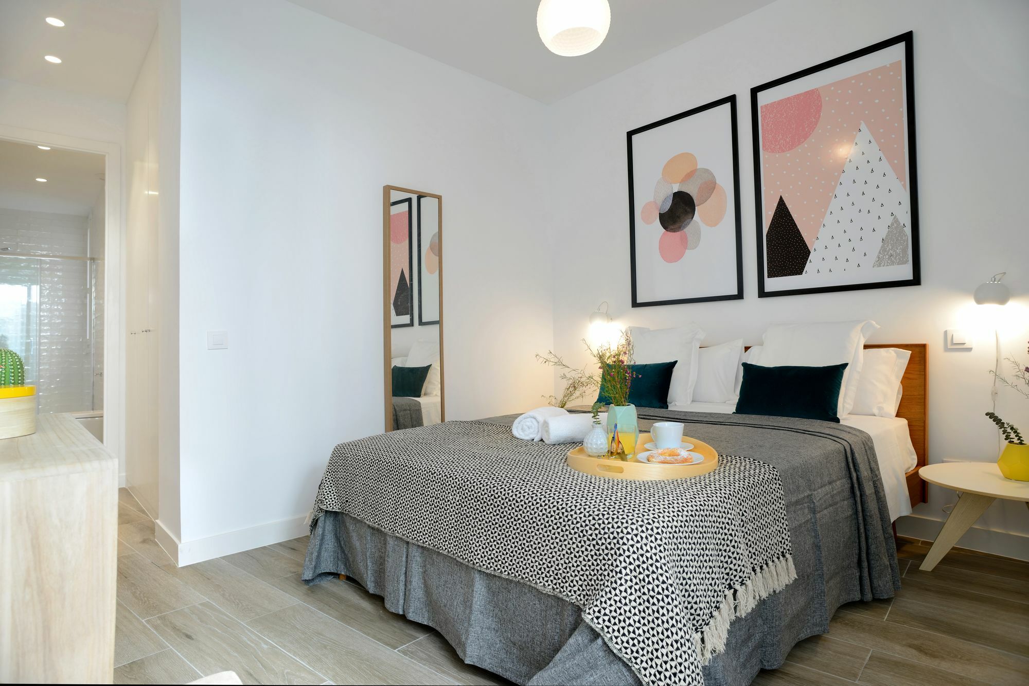 Nqn Aparts & Suites Мадрид Екстер'єр фото